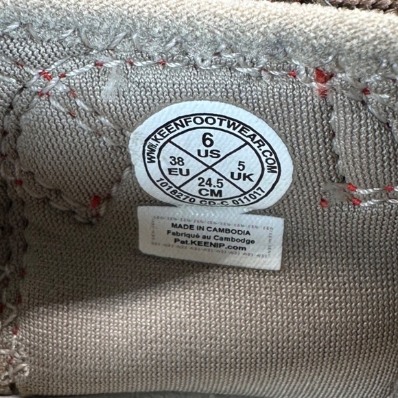 Keen Newport Waterproof Sandals Women's Size 6 Hiking Camping Washable Trail - Picture 9 of 14